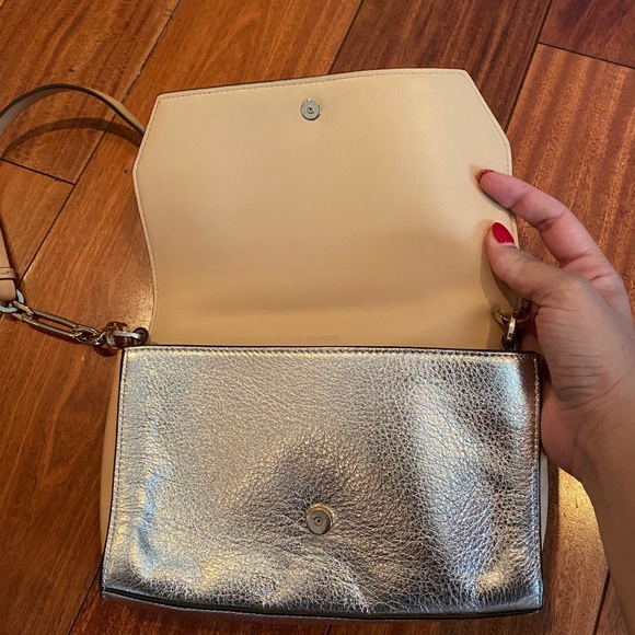 Coach crossbody - Picture 5 of 6